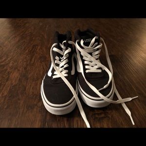 Women’s Ward High-Top Sneaker